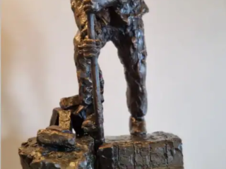 Liam O'Neill Sculpture Liam O'Neill Sculpture