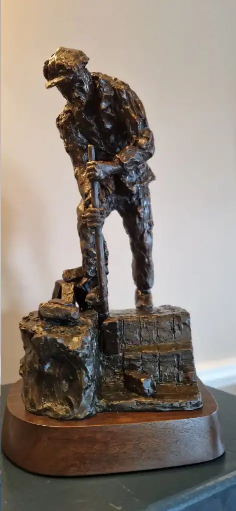 Liam O&#039;Neill Sculpture